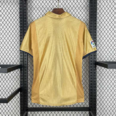 Retro Barcelona 2001-02