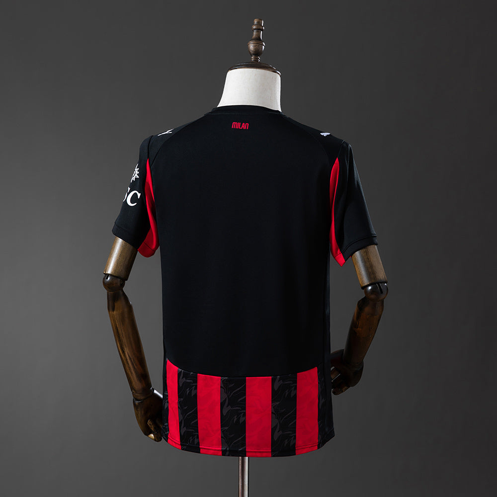 Camisola Principal AC Milan 2025/26