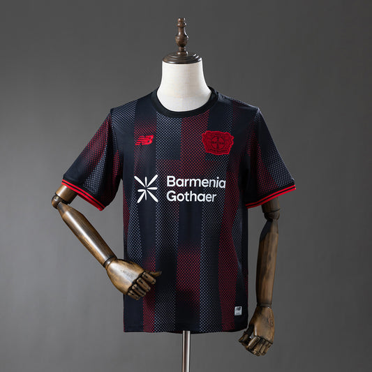 Camisola Principal Bayer Leverkusen 2025/26