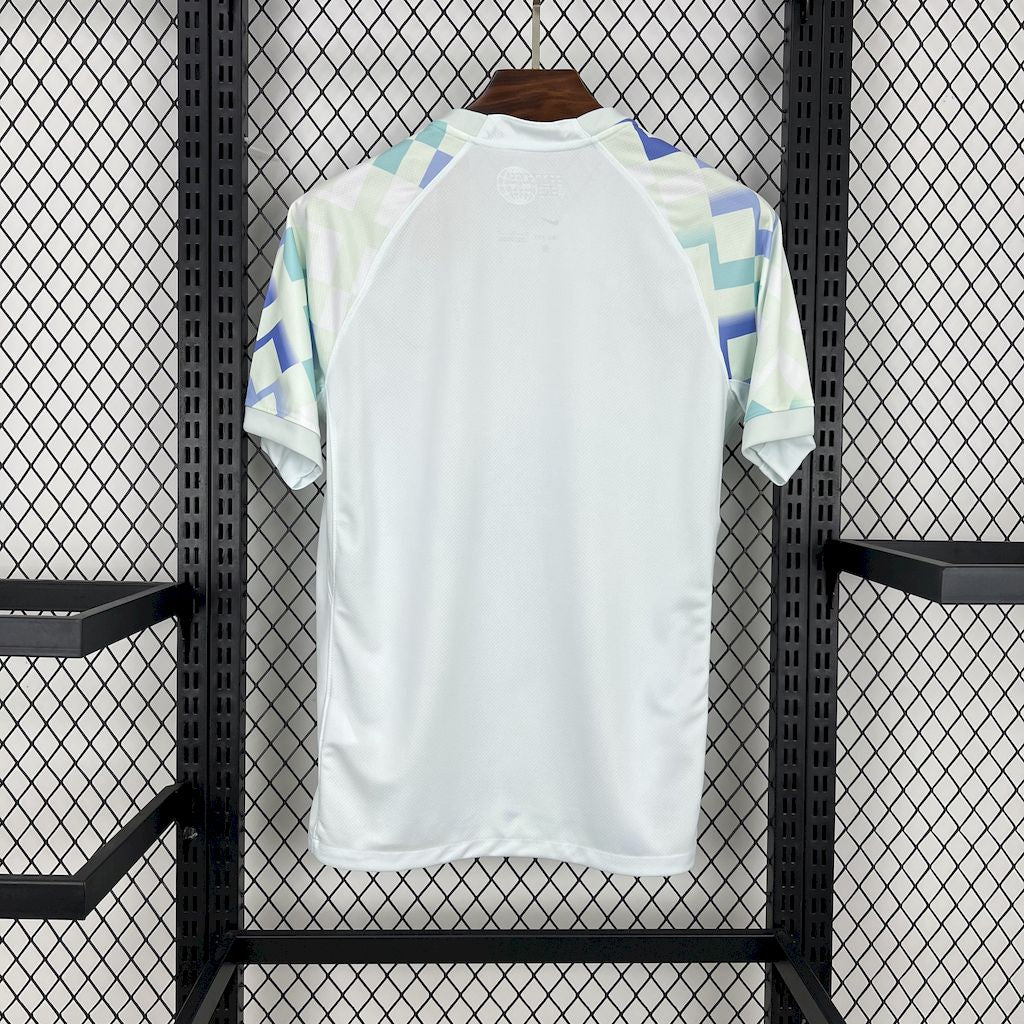 Alternativa Inter de Milão 25-26