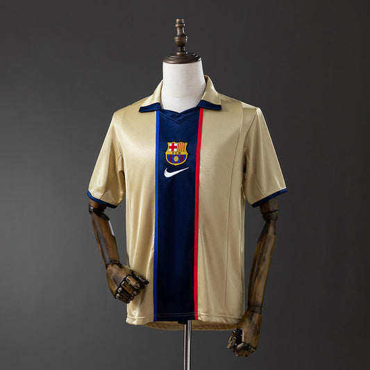 Retro Barcelona 2001/02