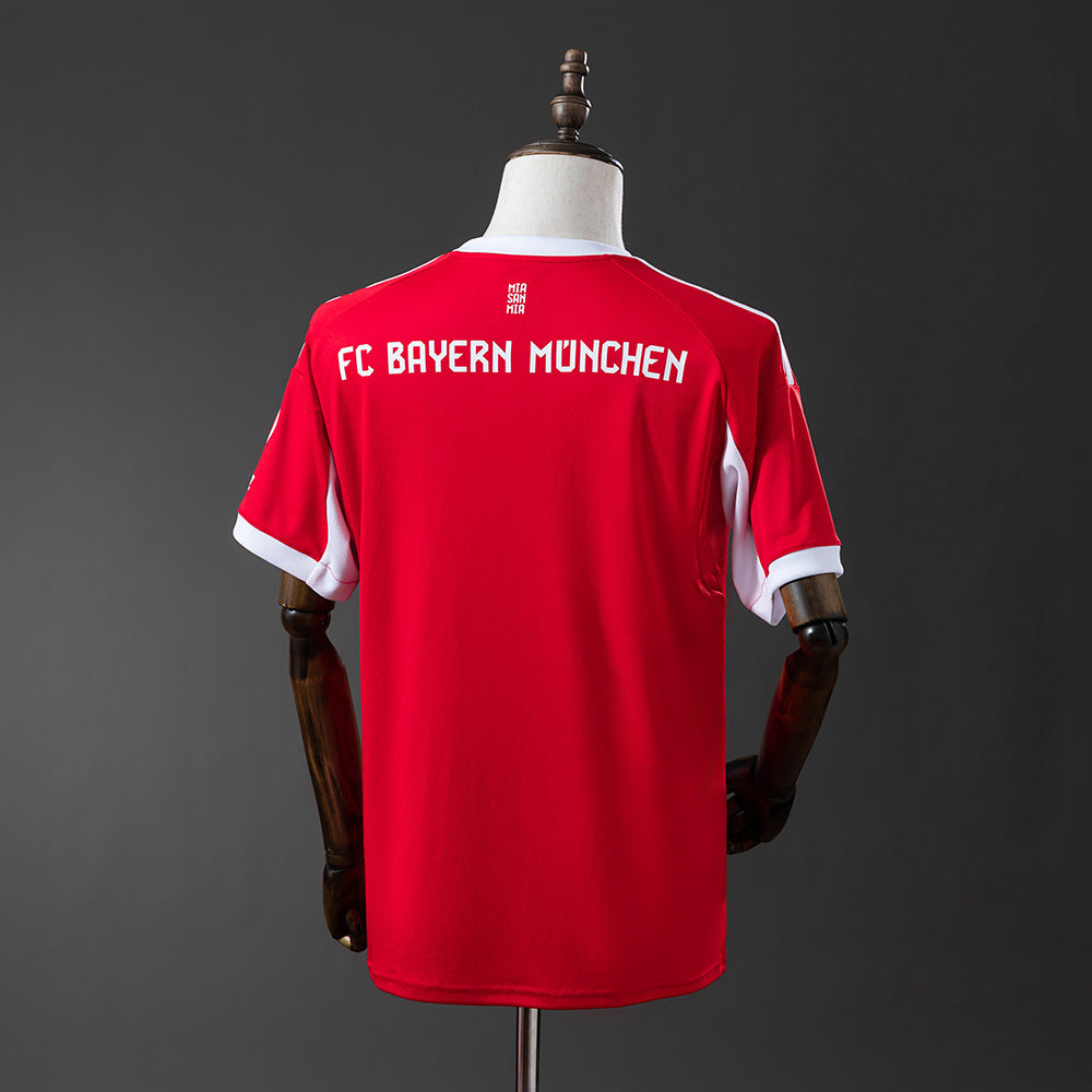 Camisola Principal Bayern Munique 2025/26