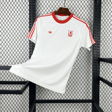 Especial Liverpool 25-26