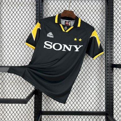Retro Juventus 1996-97
